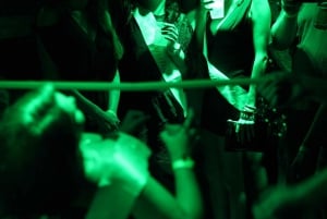 Leuk: Riviera Bar Crawl Party met gratis drankjes en VIP-toegang