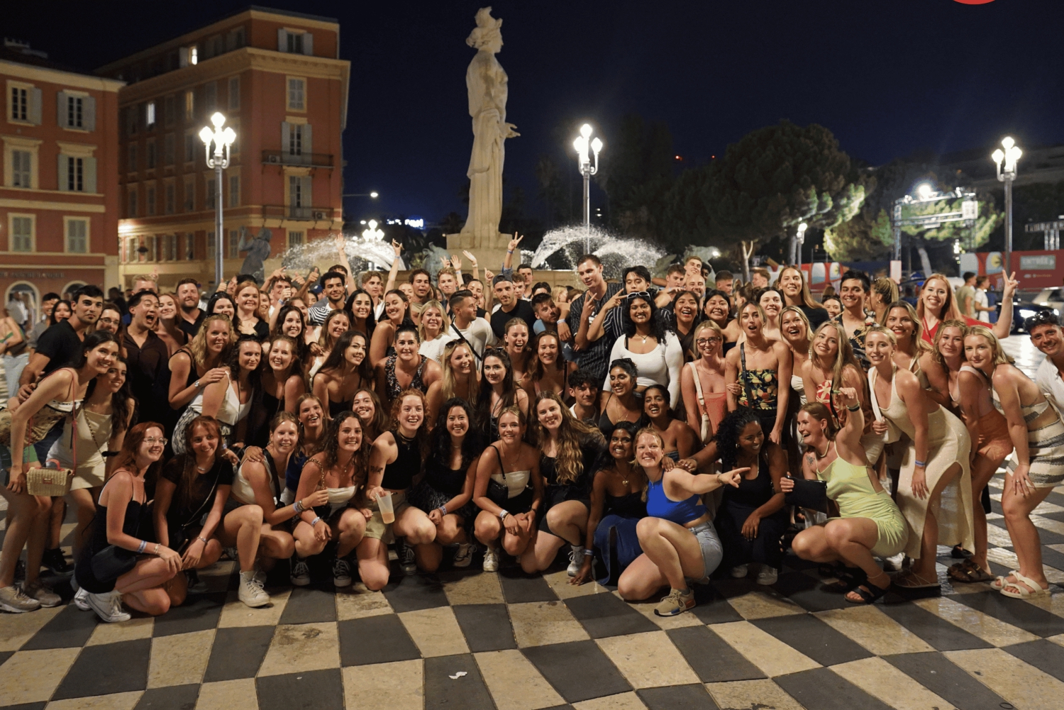 Niza: Fiesta de San Patricio, chupitos gratis y entrada al club