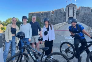 Nice: Elektrische fietstour met gids door Villefranche