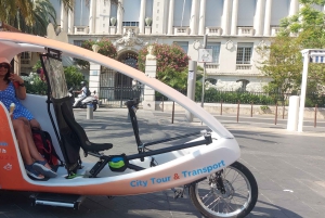 Nice: bezichtiging met gids 1u30 in TukTuk met gids Nicois.