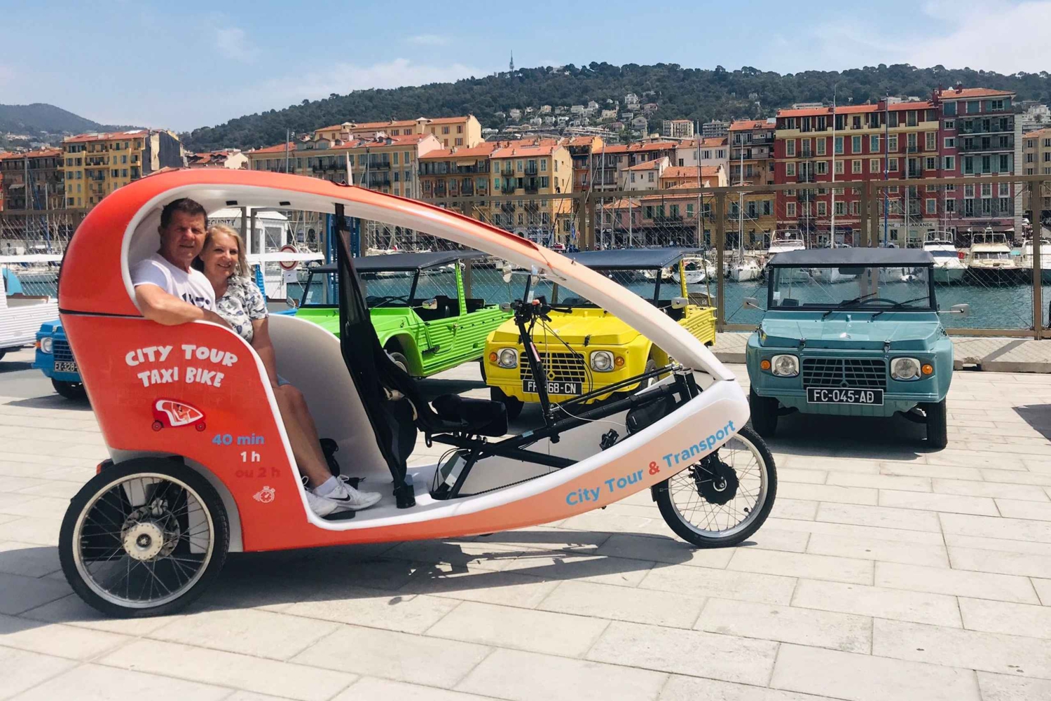 Kiva : Visite privé 1H en Vélotaxi avec un guide local.