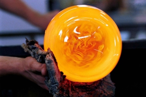 Parfümfabrik von Grasse, Glasbläser und lokale Dörfer