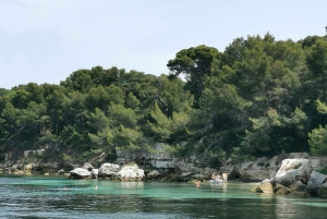 Yksityinen purjehdusretki ja provencelainen piknik