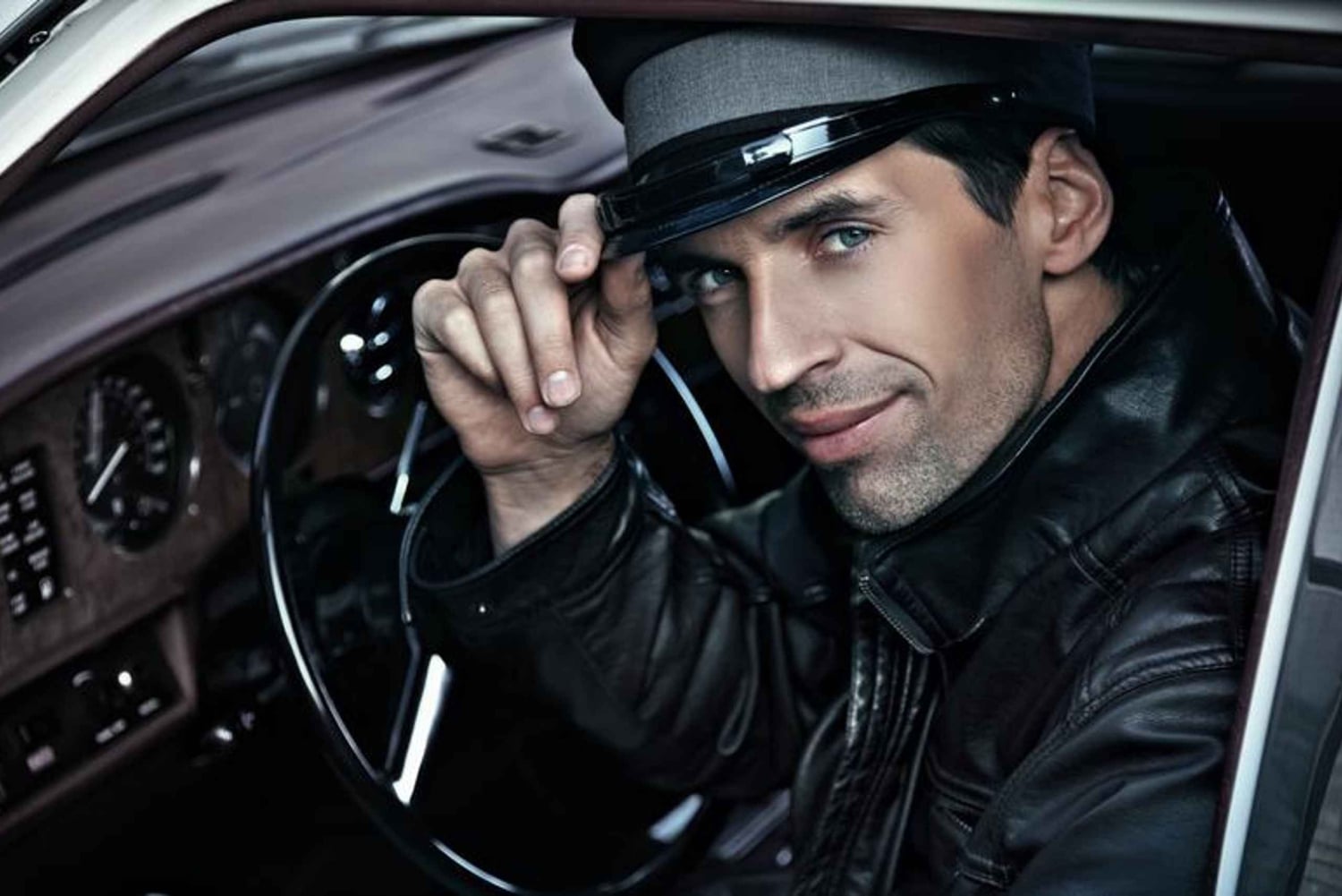 Traslado privado entre el aeropuerto de Niza y la ciudad de Niza