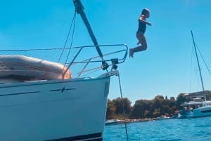 Yacht Me Up All-Inclusive Privat kryssning Cannes Lérins Sail