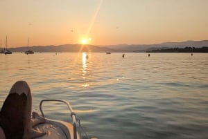 Goditi il tramonto alle isole di Lérins da una barca privata a Cannes