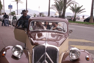 A Côte d'Azur Glamour num Carro Vintage