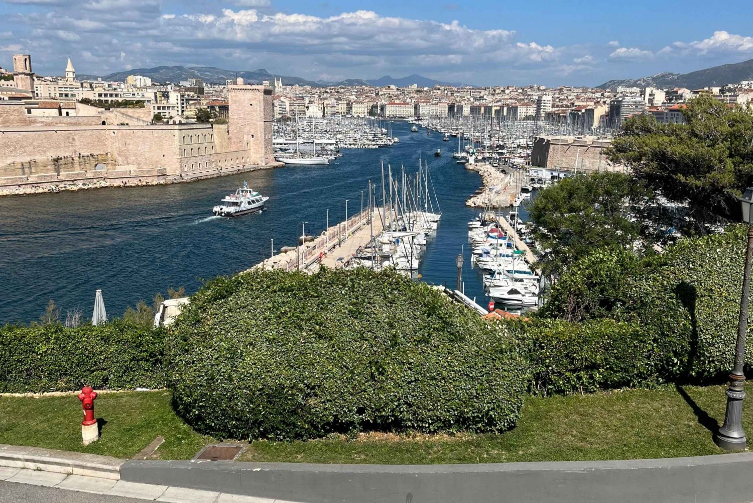 Tour of calanques, in south of France