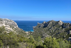 Rundresa i calanques, i södra Frankrike