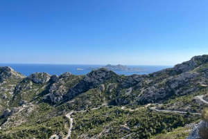 Tour des calanques, dans le sud de la France