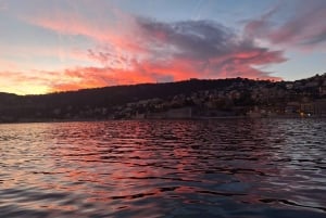 Villefranche-Sur-Mer: Sunset boat tour