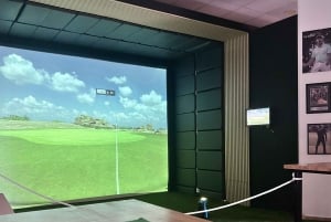 Caleta: Golf Simulator Experience with Drinks