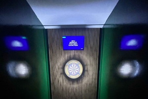 Caleta: Golf Simulator Experience with Drinks