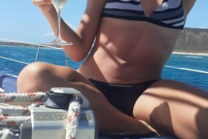 フエルテベントゥラ：コラレホ プライベートセーリングツアー ロボス島周辺