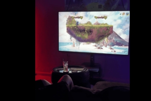 コラーレホ：ムービー・ゲーマー・バーのチケット + 2杯の無料カクテル