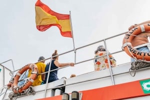 From Corralejo: Round-Trip Ferry Transfer to Lobos Island