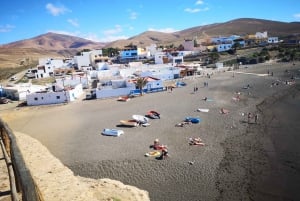 Fuerteventura: Ajuy Caves & hike to secret Las Penitas Arco