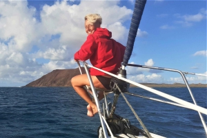 FUERTEVENTURA: PRIVAT SEJLTUR MED SEJLBOARD OMKRING ISLA DE LOBOS