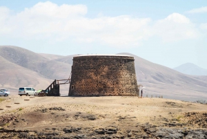 Fuerteventura: Full Day - Explore the Vulcanic North