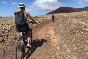 Fuerteventura North: PREMIUM E-bike guided tour