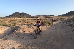 Fuerteventura North: PREMIUM E-bike guided tour