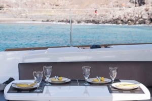 Fuerteventura: Small-Group Magic Deluxe Catamaran Cruise