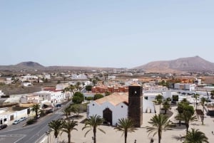 Fuerteventura :Dunas Corralejo, La Oliva Iglesia:¡cruceros!