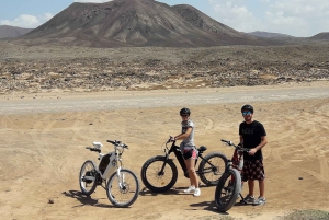 Lanzarote: Avanceret 5-timers Fuerteventura E-Bike-tur