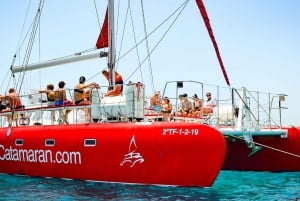 Lobos Island: 4-Hour Catamaran Trip with Lunch