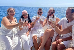 Morro Jable: passeio de barco para grupo privado. Comida e bebida.