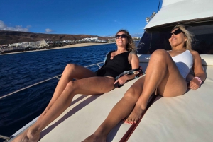 Morro Jable: passeio de barco para grupo privado. Comida e bebida.