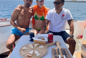 Morro Jable: passeio de barco para grupo privado. Comida e bebida.