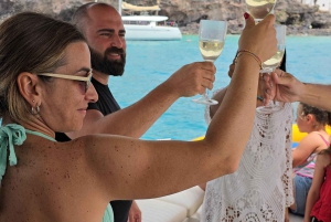 Morro Jable: passeio de barco para grupo privado. Comida e bebida.