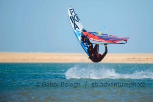 The perfect windsurfing trip: rent top equipment with RENT&GO in Fuerteventura!