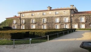 Royal Pipe Band at Pambre Castle