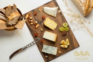 サンティアゴ デ コンポステーラ：チーズとワインのテイスティング体験