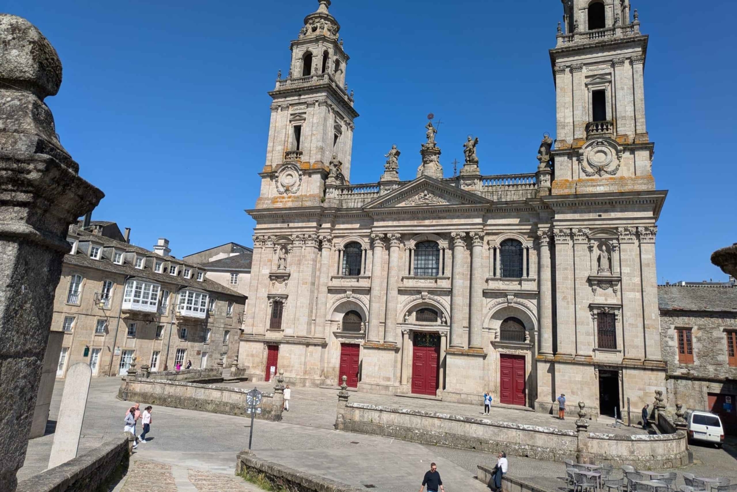 Playa de las Catedrales y Lugo: tour privado de Santiago al norte gallego