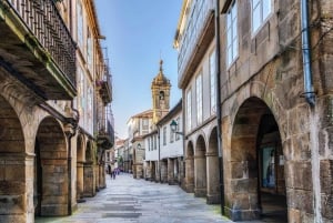 Explorando Santiago de Compostela Tour a pie para parejas