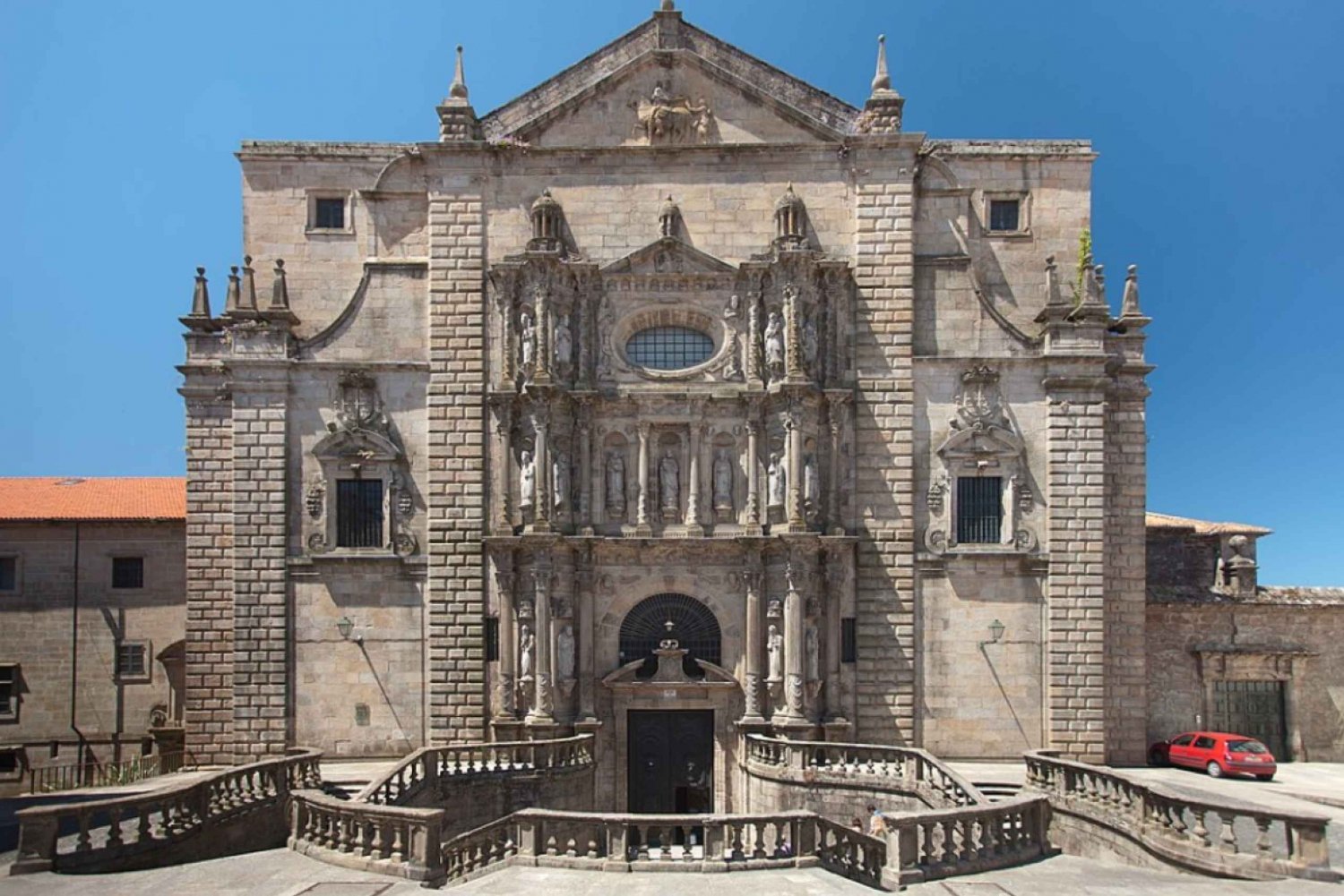 From Porto: Private Sightseeing Santiago da Compostela Tour