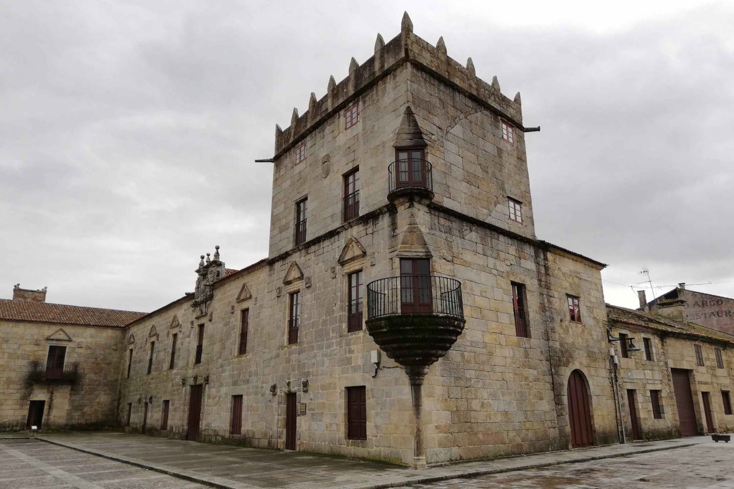 From Santiago de Compostela: Rias Baixas Tour