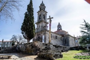 From Santiago: Ribeira Sacra Tour & Boat Trip