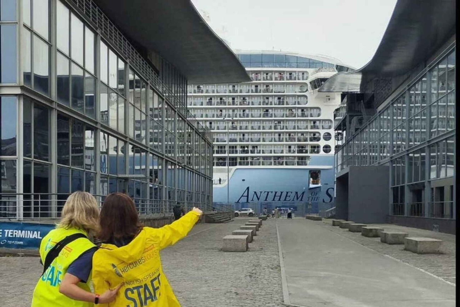 La Coruna: Sightseeing bus for Cruisers