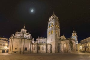 Lugo: St. Mary's Cathedral Guided Tour 'Walk in the clouds'