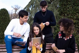 Lugo: Urban Outdoor Escape Room Game
