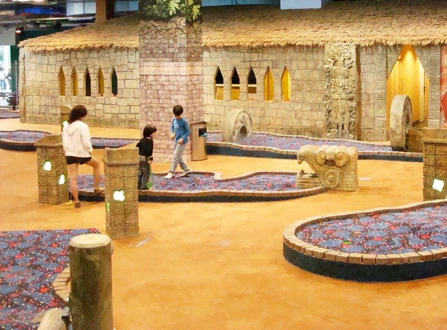 Mundo Maya Minigolf