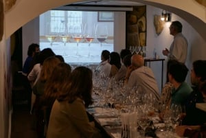 Pohjois-Espanja: Valkoviinien maistelu ja Tapas-parit.
