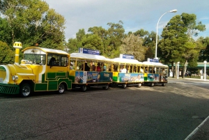 O Grove: Illa da Toxa Tourist Train Tour