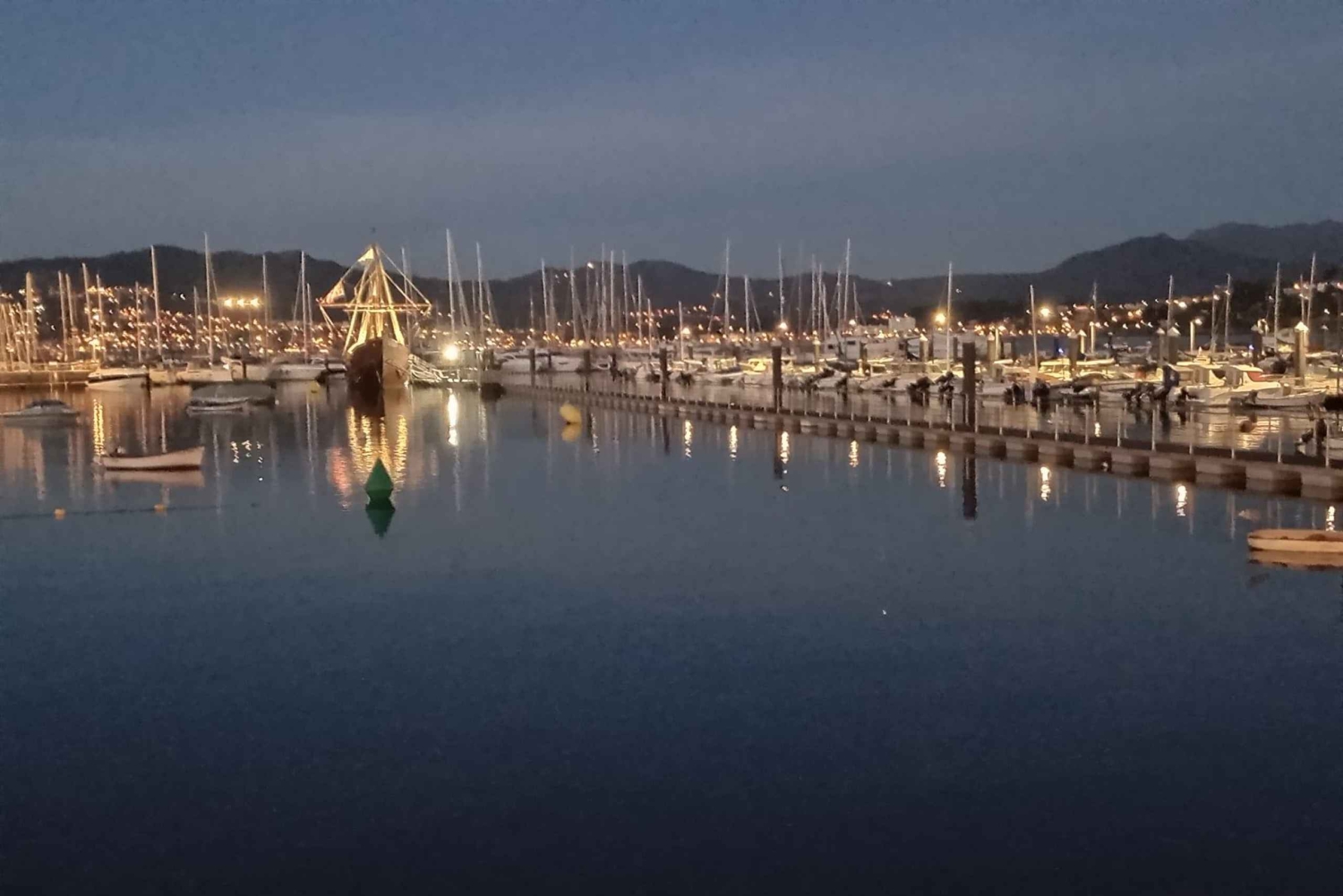 Porto: Tagestour nach Baiona, Santiago de Compostela und Vigo