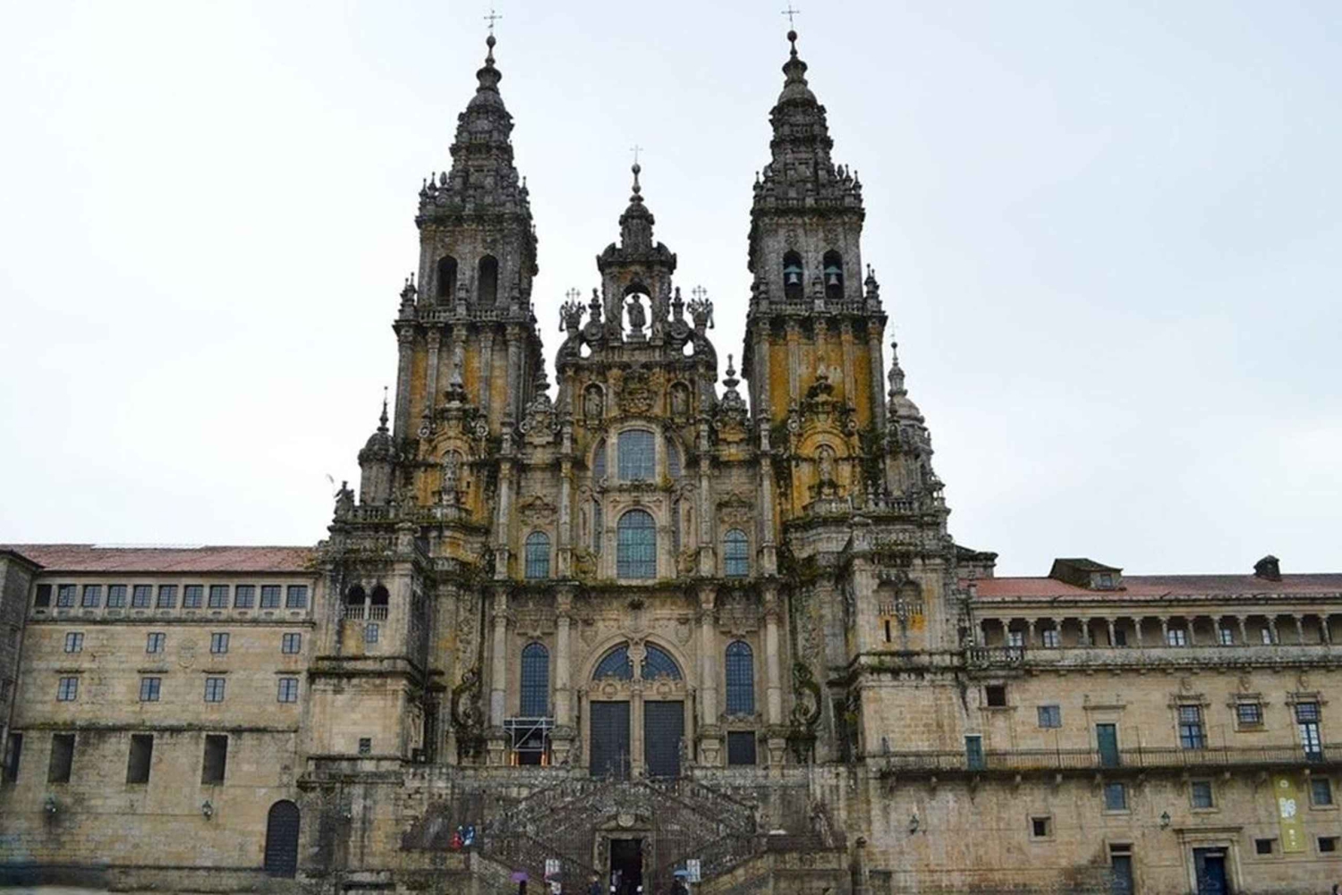 Oporto: Viaje Privado y Personalizado a Santiago de Compostela