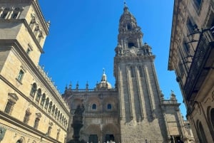 Saint-Jacques-de-Compostelle : visite guidée de la ville en anglais